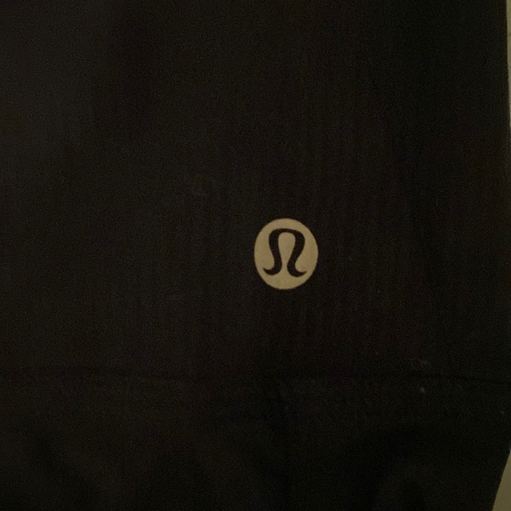 navy blue lululemon ballet pants